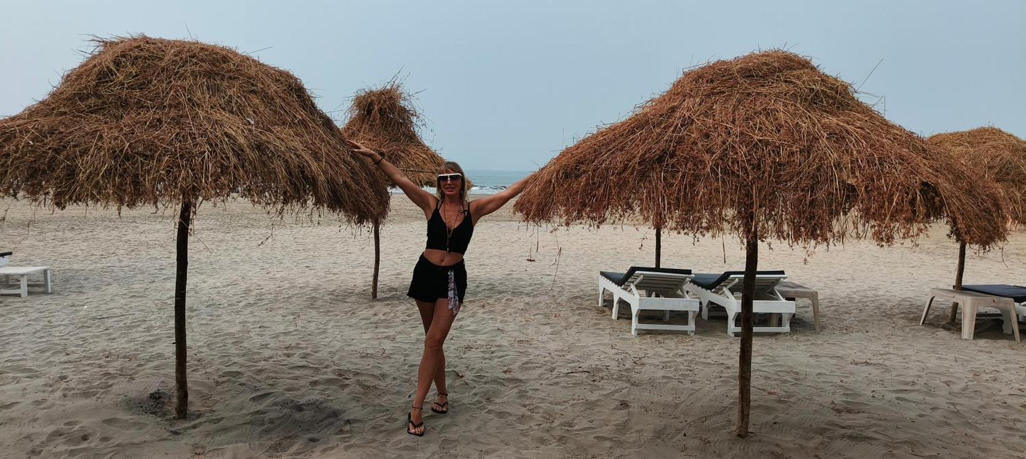 Aqua Beach Stays Ashwem Mandrem Bagian luar foto